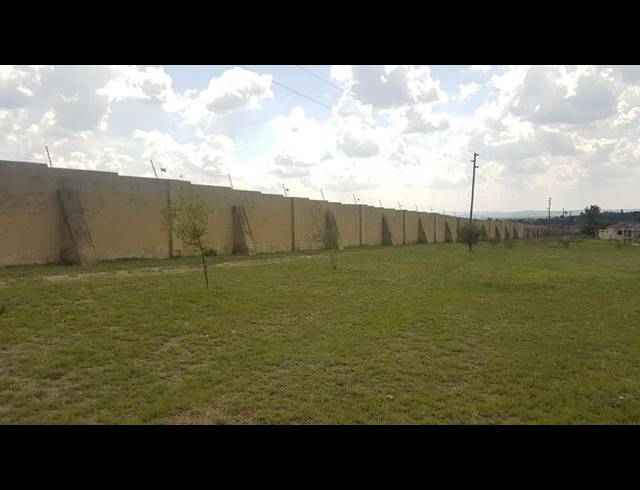 LAND FOR SALE IN KNOPPIESLAAGTE